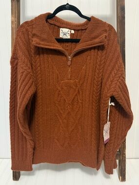 Cotton & Rye Women’s Zip-Front Cable Knit Sweater in Rust